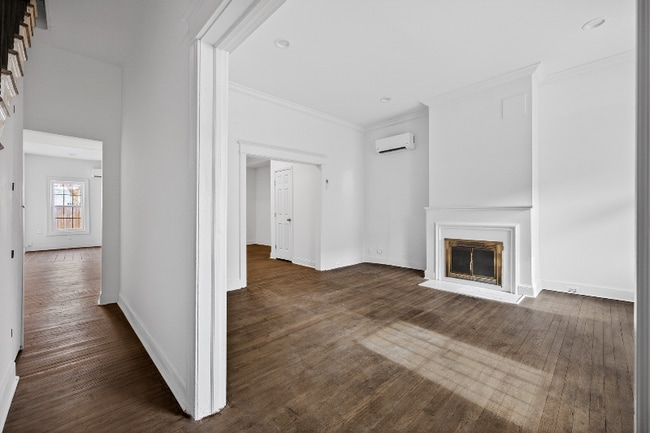 Photo - 1320 K St SE