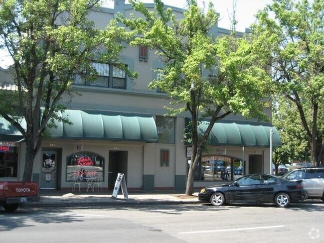 Building Photo - 241 High St NE Unit #7 Rental