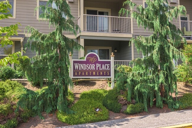 Photo - Windsor Place