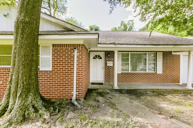 Building Photo - 9753 Tappenbeck Dr