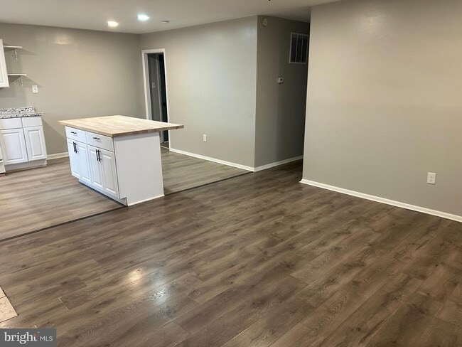 Photo - 1006 Fairway Ave