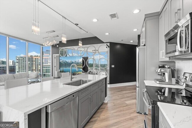 Photo - 1080 Peachtree St NE Unit 2110