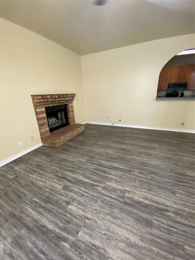 Photo - 2605 Alcott Ln