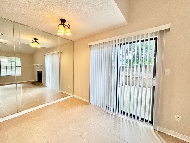 Photo - 9345 Chisholm Rd