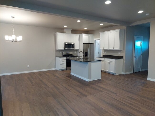 Photo - Beautiful Three Bedroom In Ferndale