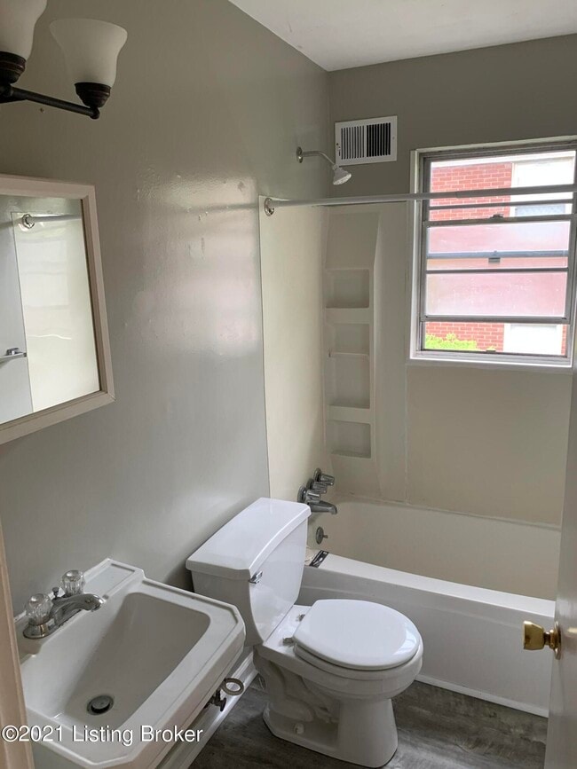 Photo - 2624 Longview Ave Unidad 2