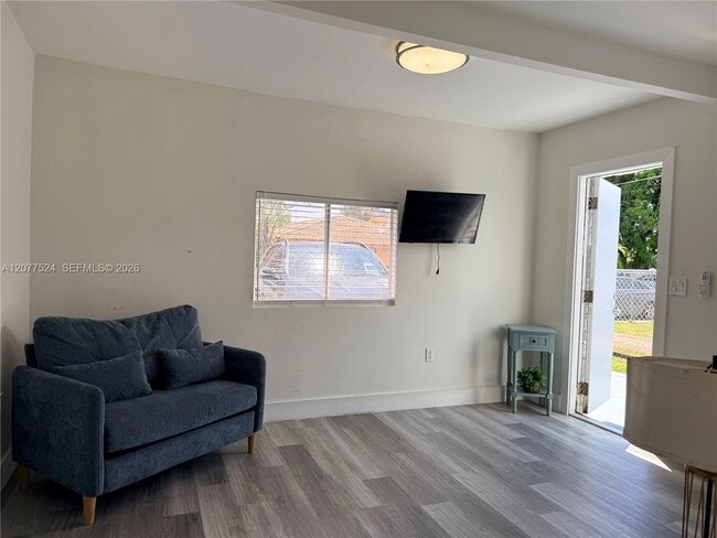 2630 SW 31st Pl Unit A