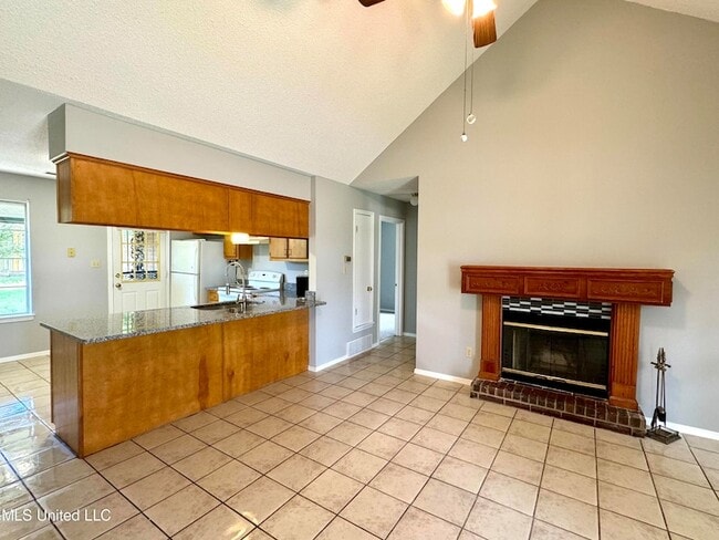 Photo - 10233 Curtis Dr