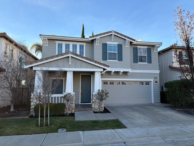 Building Photo - San Ramon's Lovely Windemere, Canadora Two Story Home 3 Br. + Loft, 2.5 Ba.