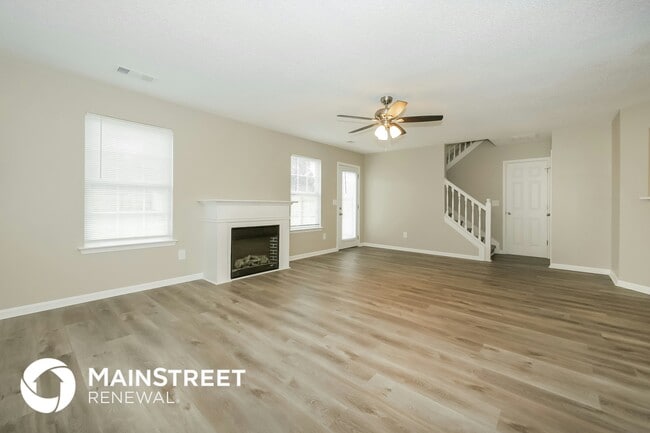 Photo - 1912 Simmons Ln