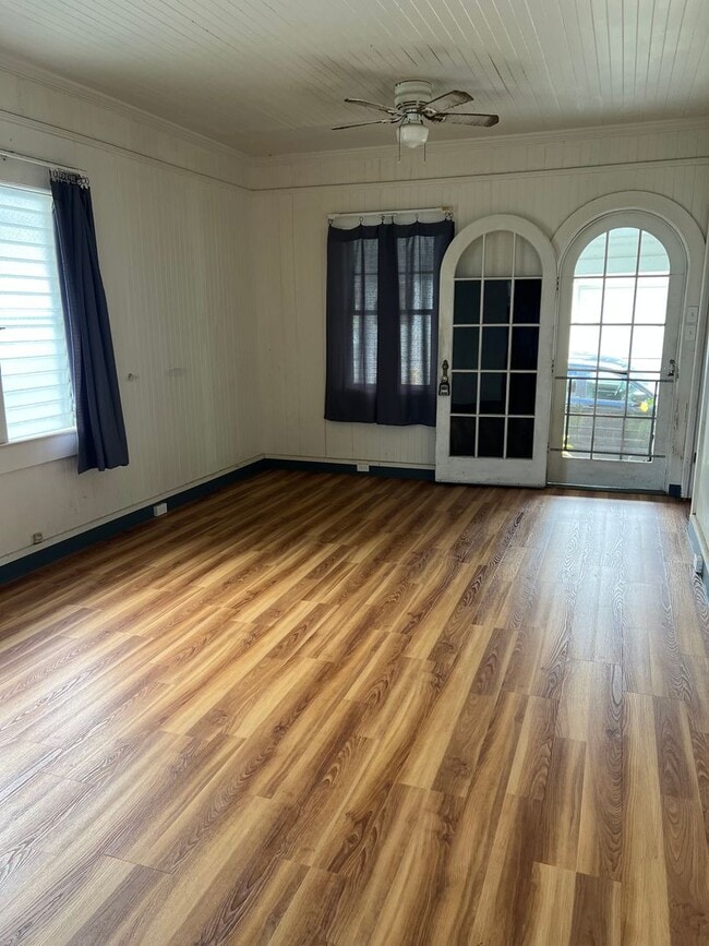 Photo - 207 Kaia St
