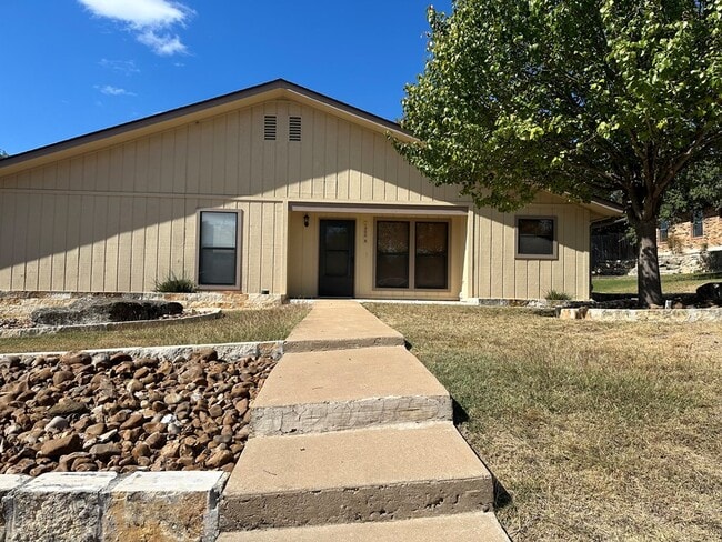 Photo - 1900 West Ln