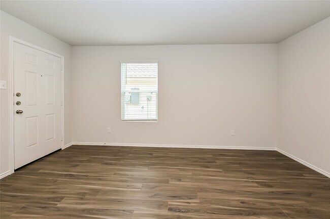 Photo - 2316 Blue Opal Ln