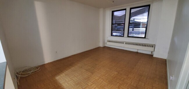 Photo - 1324 Locust St Unit 211