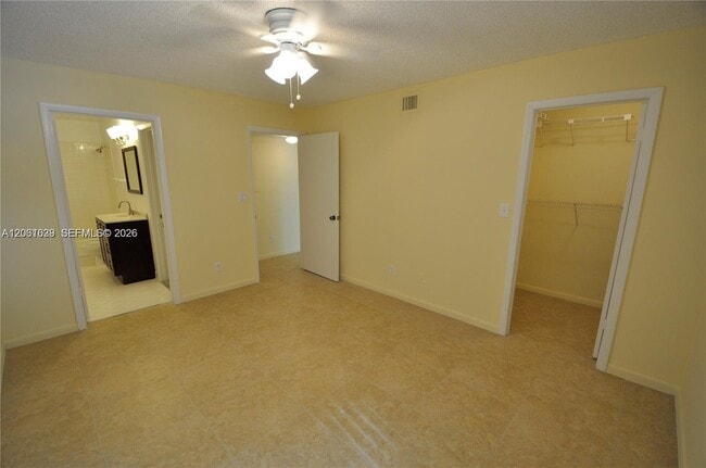 Photo - 3473 NW 44th St Unit 103
