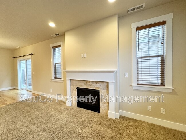 Photo - 322 SW Marsuda Terrace