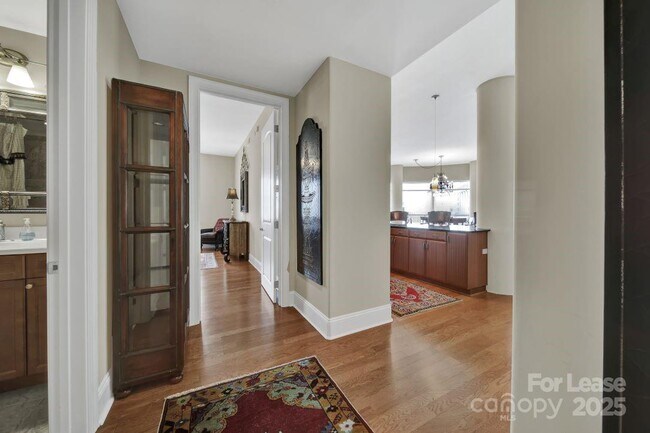 Photo - 4620 Piedmont Row Dr Unit 613