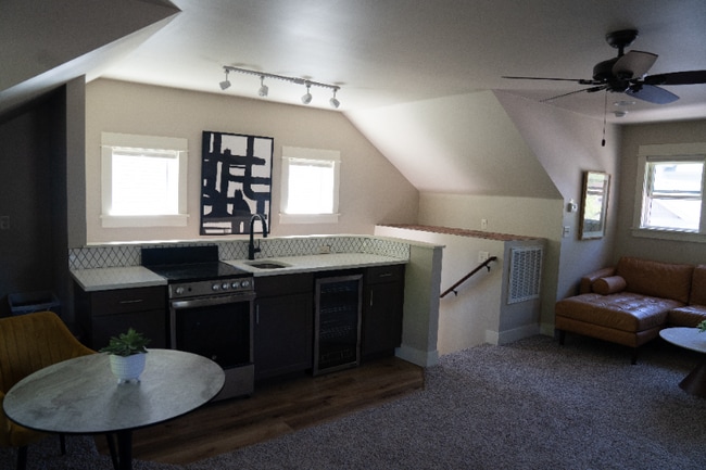 Photo - 1419 N 6th St Unidad A