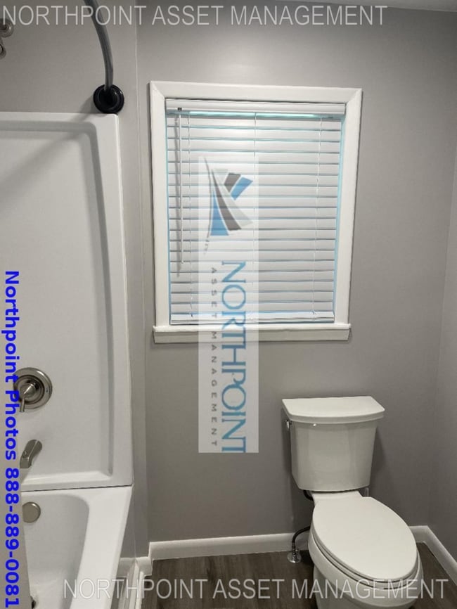 Photo - Charming Ranch-Style Residence With Three Bedrooms and Two Baths