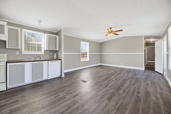 Photo - 2382 Bass Dr