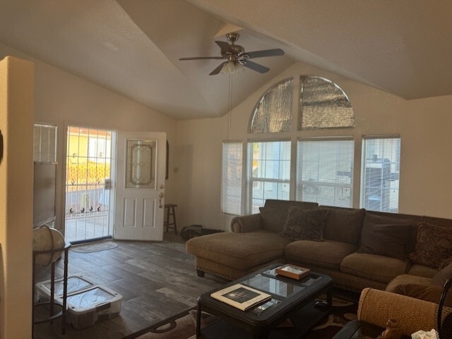 Photo - 2558 Mountain Crest