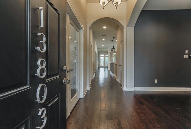 Photo - 13803 Royal Ridge Dr