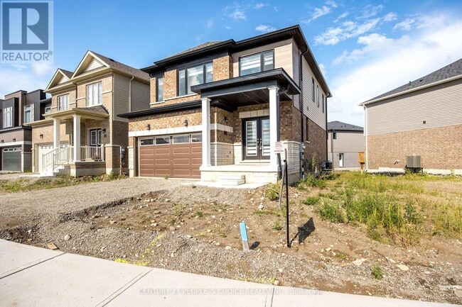 Photo - 18 Heming St