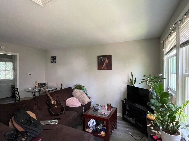 2403 5th Ave