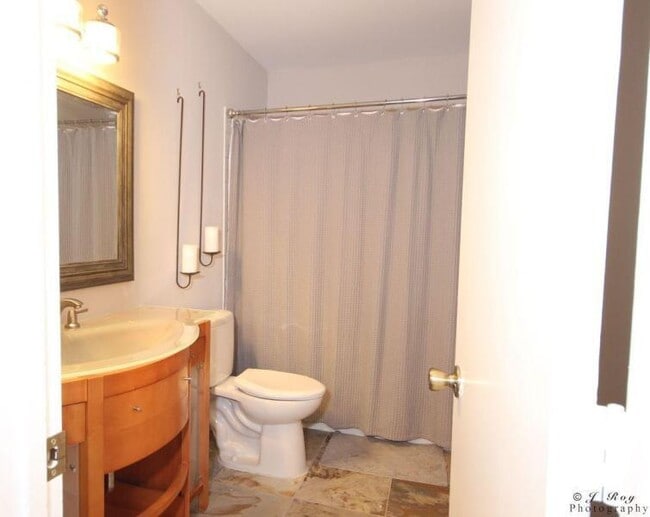 Photo - 125 Moccasin Trail S