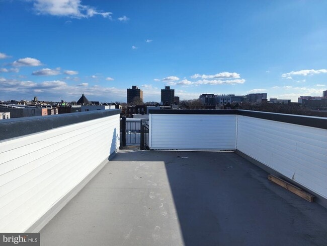 Photo - 2025 N 16th St