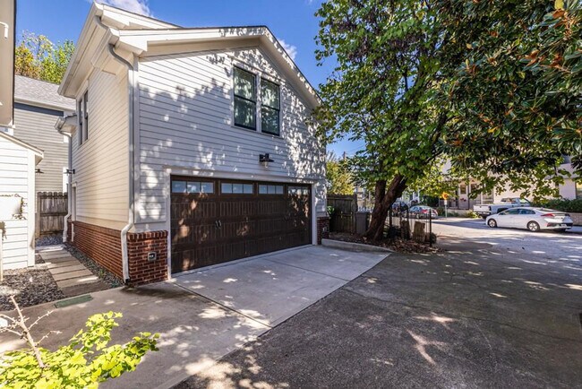 Photo - 69 Randolph St NE Unidad ID1323858P