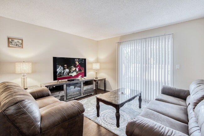 Building Photo - RIVER PARK Rental
