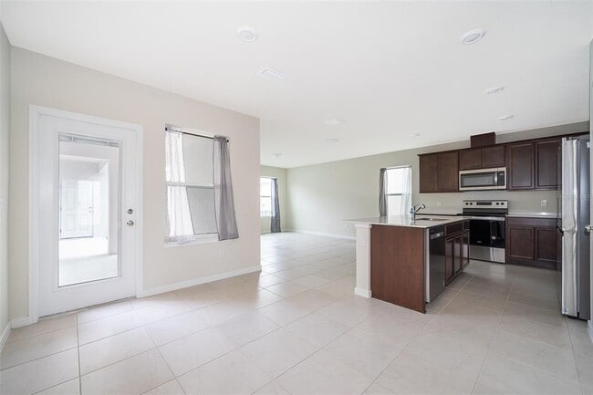 Photo - 1941 Summer Serenity Dr