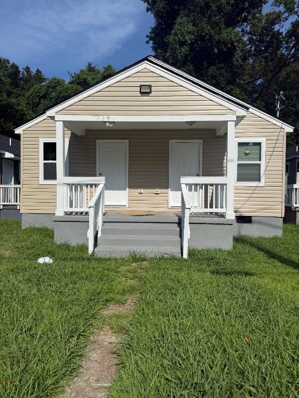 Building Photo - 736 N Montgomery St Rental