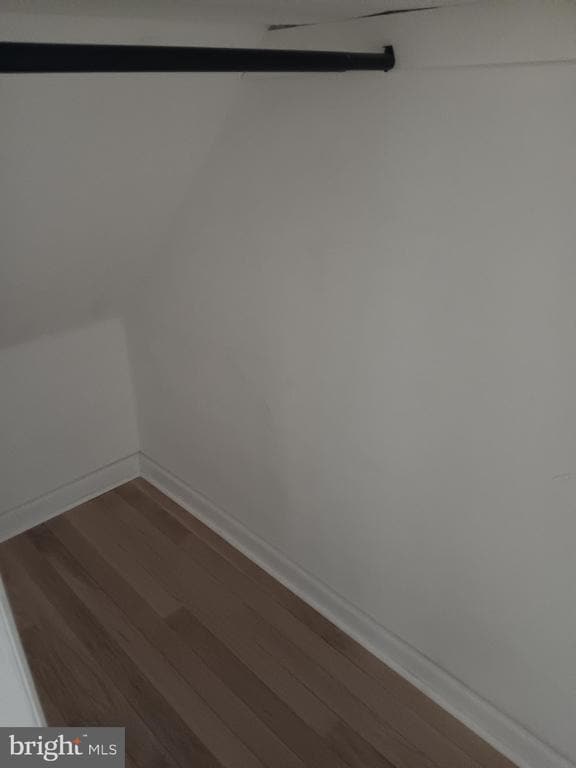 Photo - 3341 Mary St