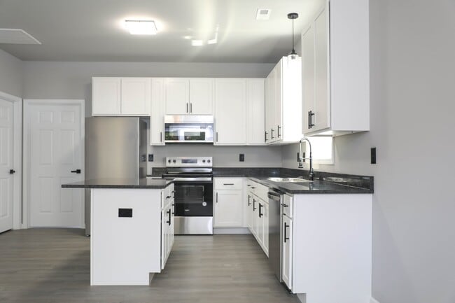 Photo - 1006 Pocahontas Ave Unit 1006  302