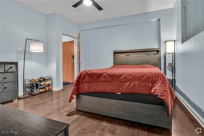 Building Photo - 1237 Washington Ave Unit 512 Rental