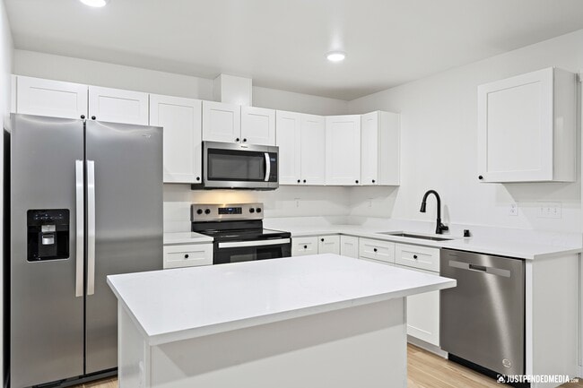 Photo - 12378 Lake St Unit 12378 (T24)