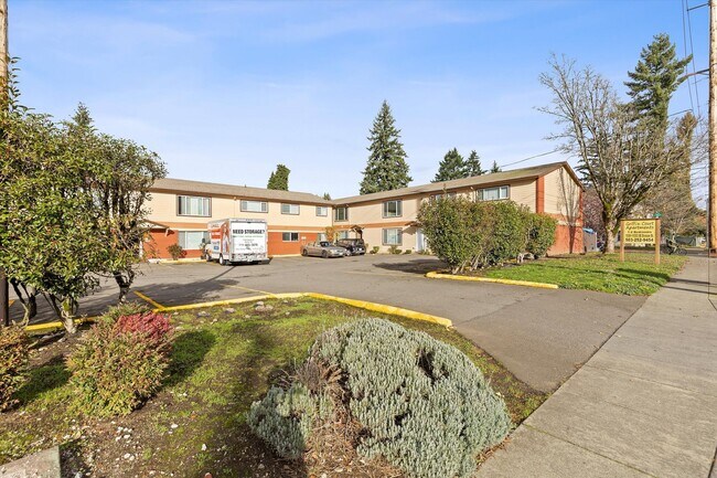 Photo - Griffin Court