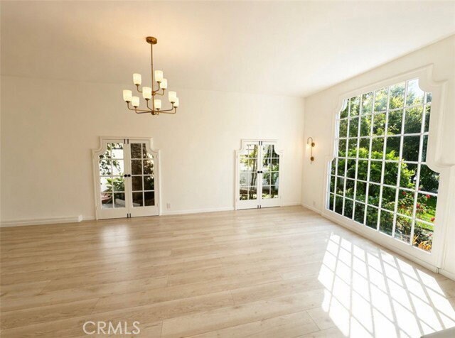 Photo - 710 Adelaide Pl