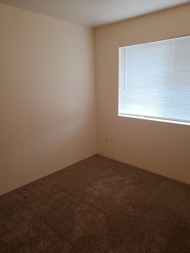 Photo - WC7673-7677 Unit 7673