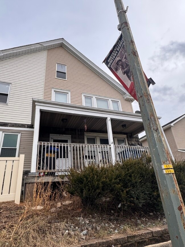 Photo - 2385 Main St Unit Apt 2