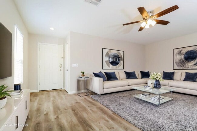 Photo - 10043 N 115th Dr
