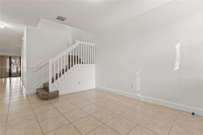 Photo - 5808 NW 46th Ln