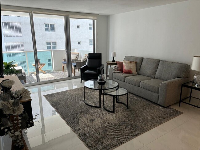 Photo - 1200 West Ave Unit 720