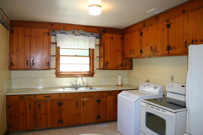 Photo - 1116 Deerwood St