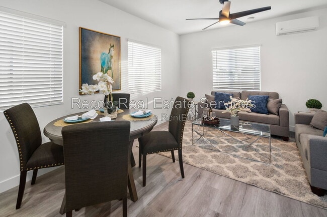 Photo - 4988 Genesee Ave Unit 4988
