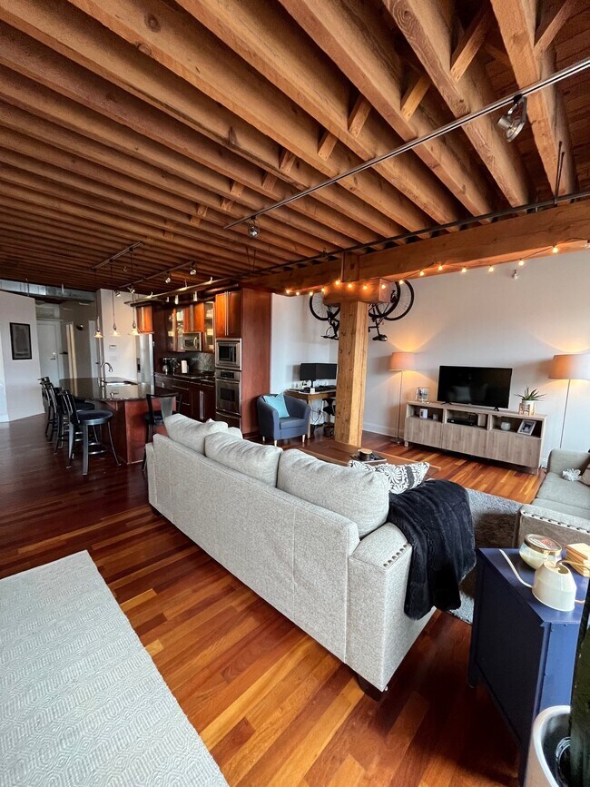 Photo - 708 N 1st St Unidad 223