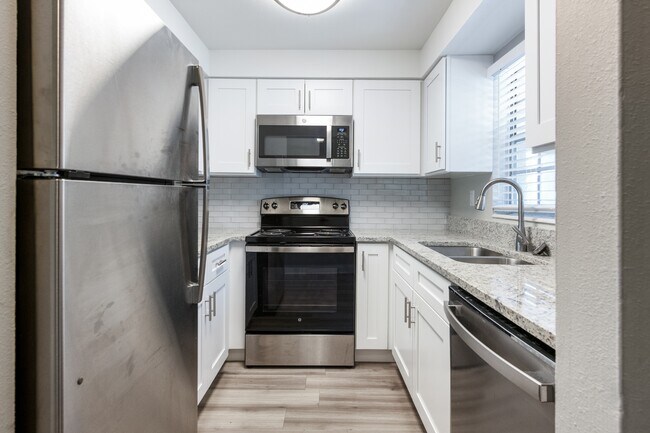 Photo - Ascott Place Apartments