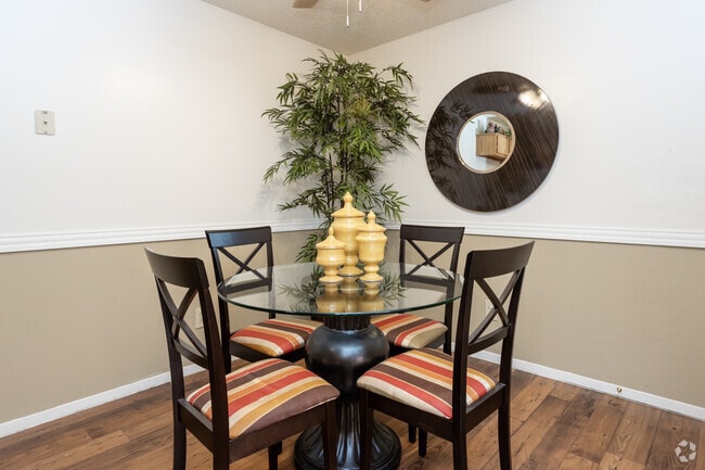 2BR,2BA-889SF - The Abby Apartments